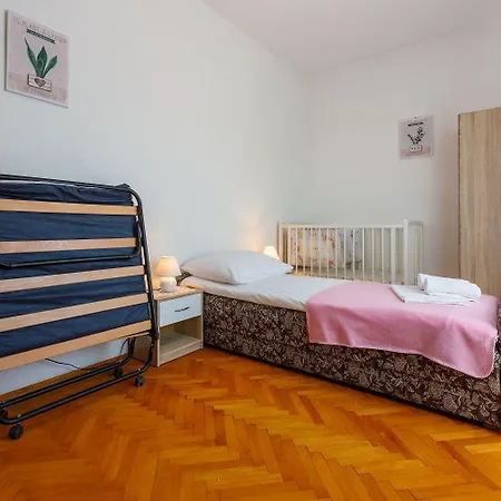 Komfortables Nur 430 Meter Zum Mit Meerblick, Balkon, Terrasse, Grillbereich شقة *