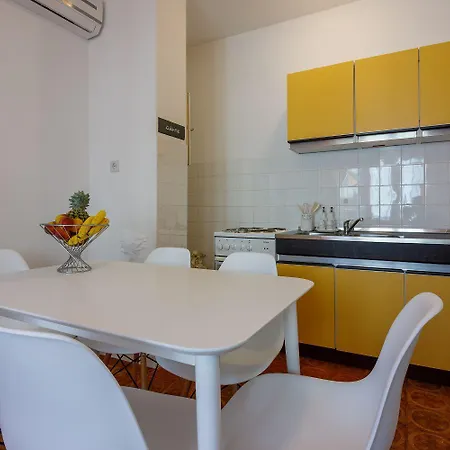 شقة Komfortables Nur 430 Meter Zum Mit Meerblick, Balkon, Terrasse, Grillbereich *