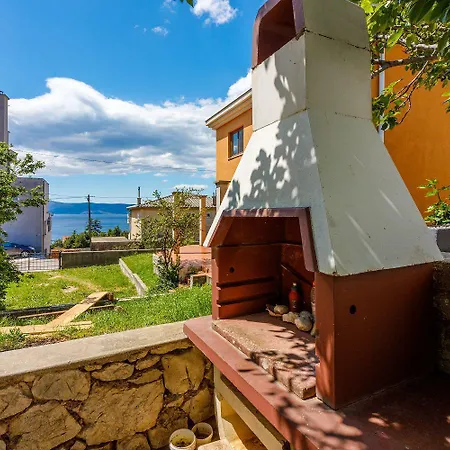 Komfortables Nur 430 Meter Zum Mit Meerblick, Balkon, Terrasse, Grillbereich Apartamento