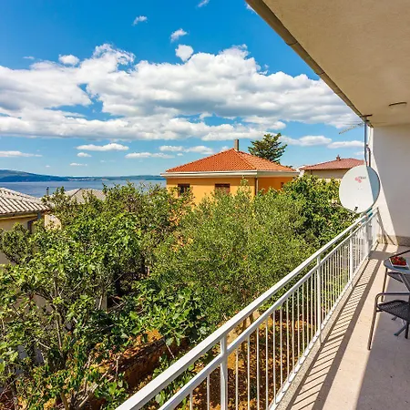 Komfortables Nur 430 Meter Zum Mit Meerblick, Balkon, Terrasse, Grillbereich Apartamento Novi Vinodolski