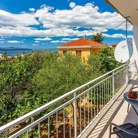 Komfortables Nur 430 Meter Zum Mit Meerblick, Balkon, Terrasse, Grillbereich Novi Vinodolski