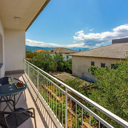 Komfortables Nur 430 Meter Zum Mit Meerblick, Balkon, Terrasse, Grillbereich * Novi Vinodolski