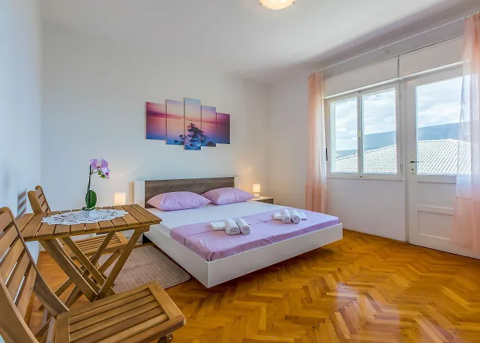 Komfortables Nur 430 Meter Zum Mit Meerblick, Balkon, Terrasse, Grillbereich Apartment *