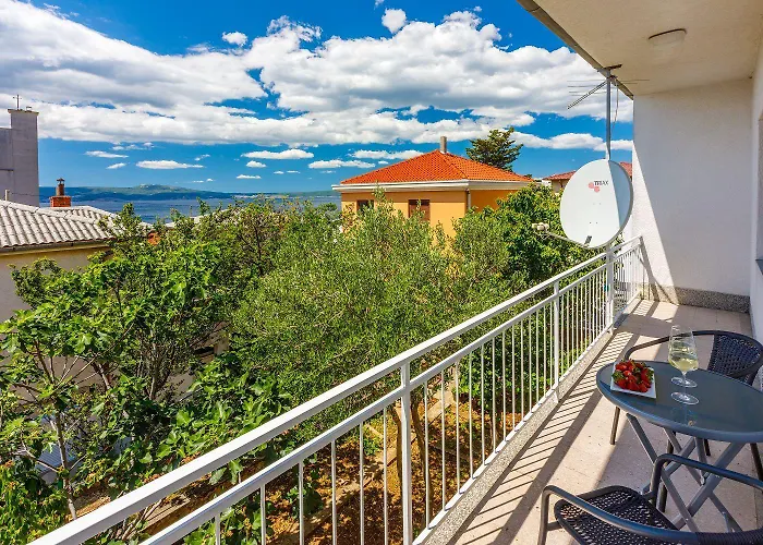 Komfortables Nur 430 Meter Zum Mit Meerblick, Balkon, Terrasse, Grillbereich Novi Vinodolski